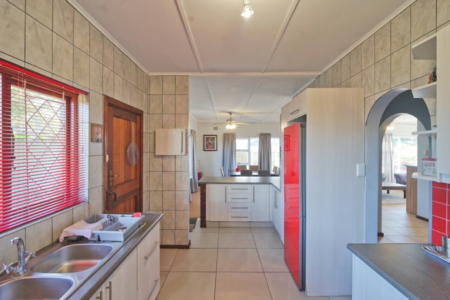4 Bedroom Property for Sale in Kaysers Beach Eastern Cape